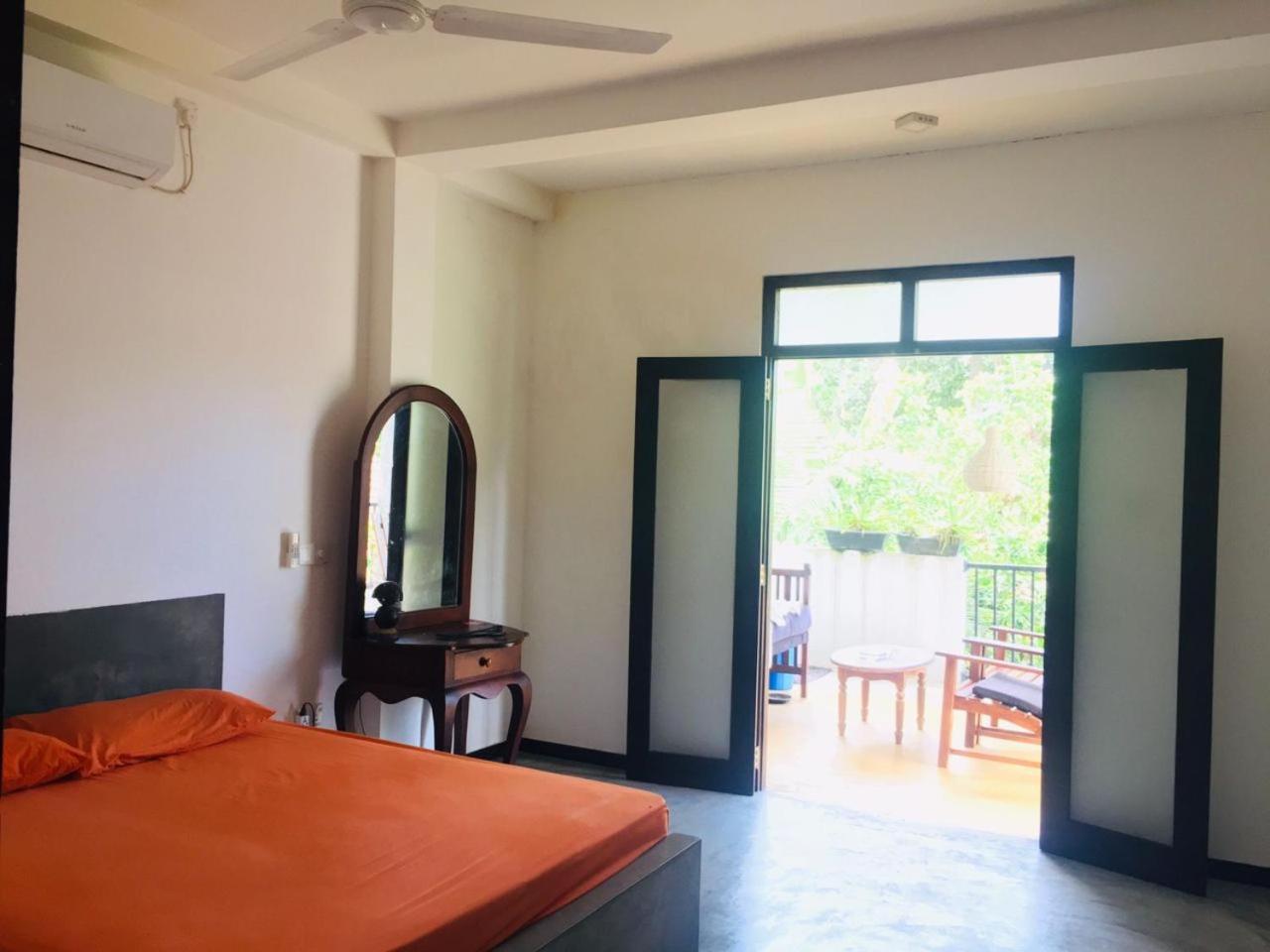 Om Villa Hikkaduwa Bagian luar foto